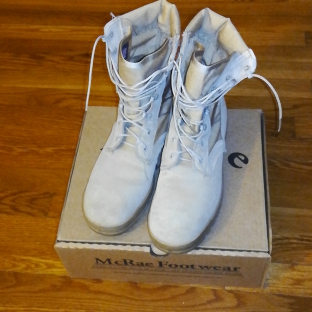 McRae 3187 desert boot